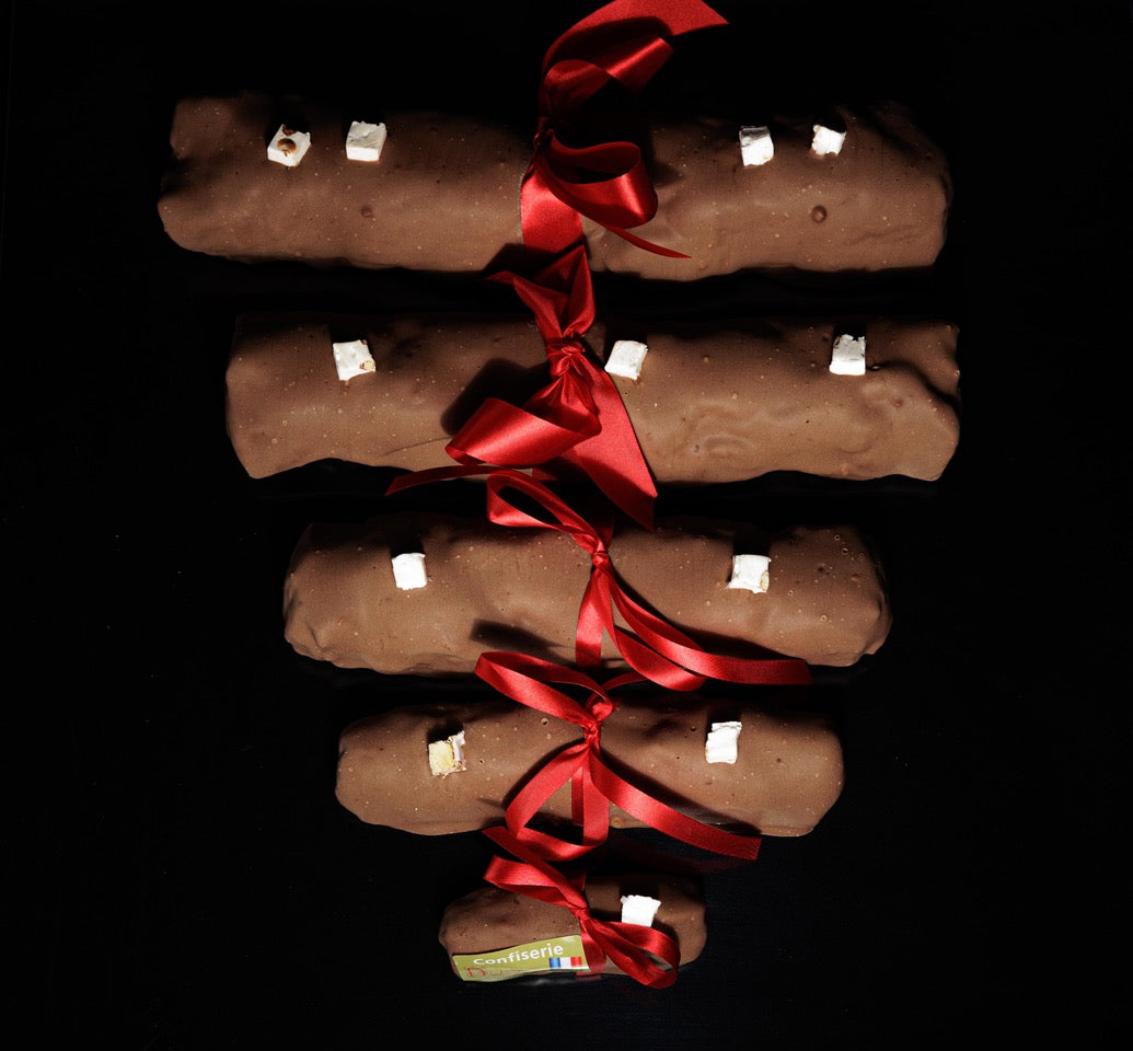 Buches de Noël nougat tendre au chocolat lait orange