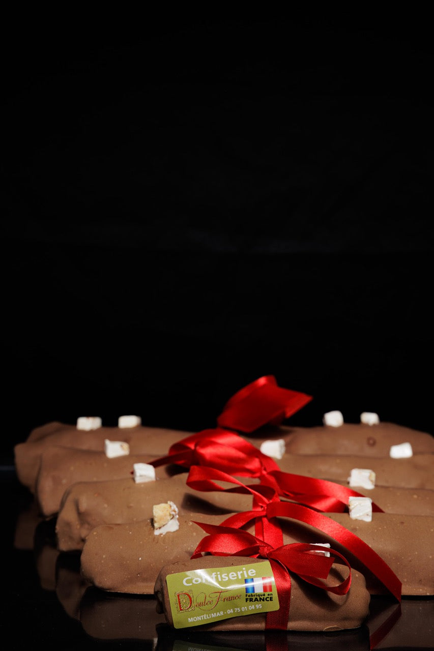 Buches de Noël nougat tendre au chocolat lait orange